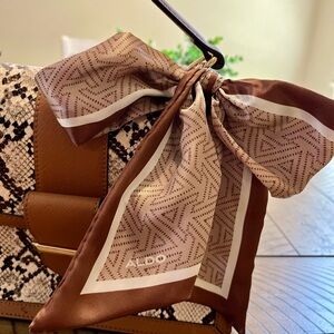 ALDO brand handbag It can also be used as a crossbody